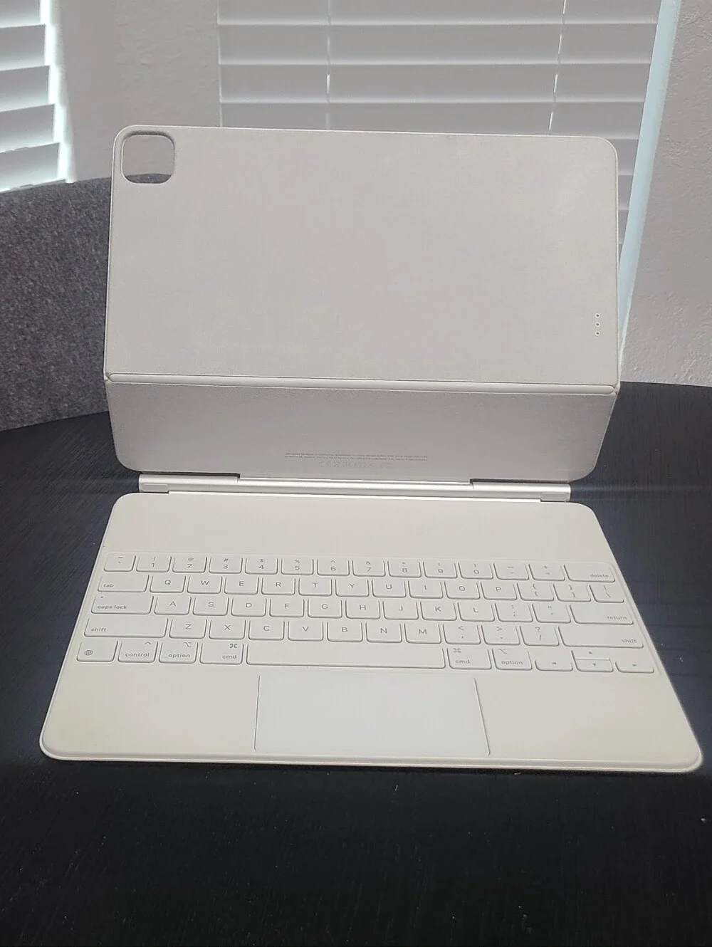 Apple Magic Keyboad Case ipad pro 12.9 M2 - Model A2480